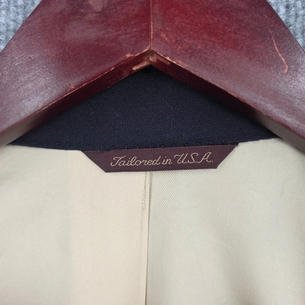 Joseph & Feiss Navy Blue Wool Blazer Gold Crest Buttons USA Made Culwell & Son